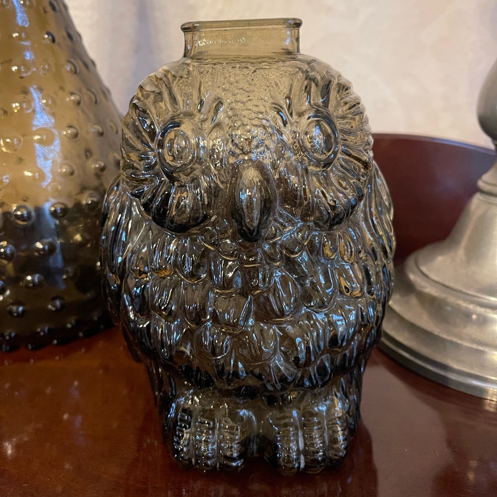 Vintage Smokey grey wise old owl coin bank